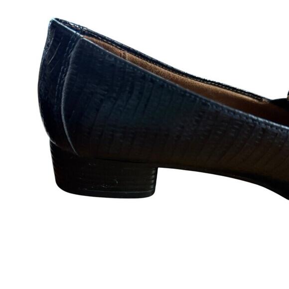 Naturalizer Benefit Womens Reptile Navy Block Heel Loafers Slip On Shoes 8.5 N - Picture 3 of 16